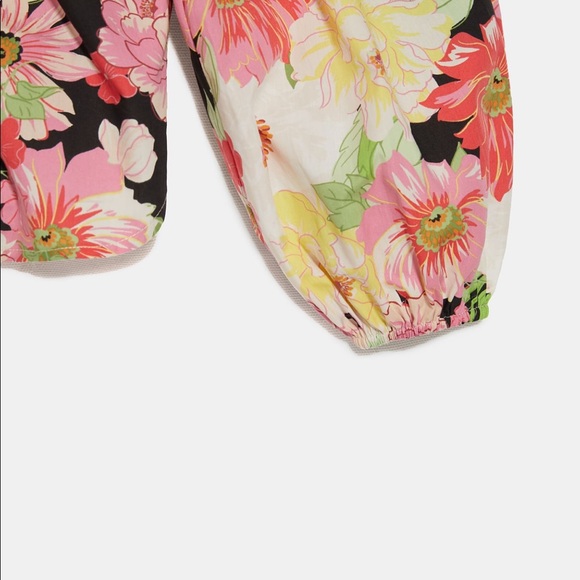 NEW!! HP 🥳🥳🥳Zara Floral Off the Shoulder Top - Picture 4 of 13